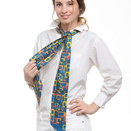 LINKS IN BLUE