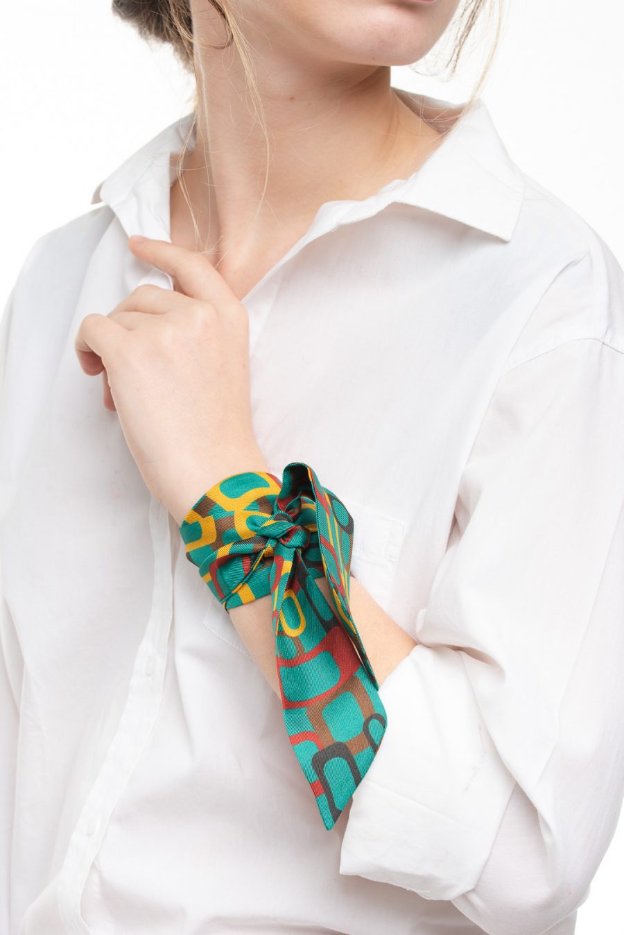 LINKS IN GREEN - Image 2