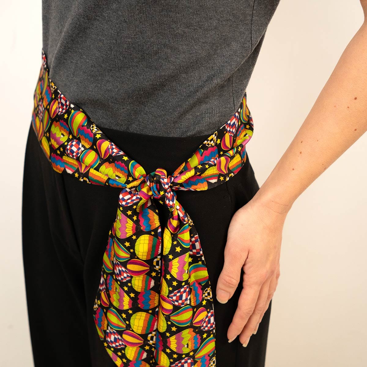 Twilly de seda tacto suave para pieles sensibles