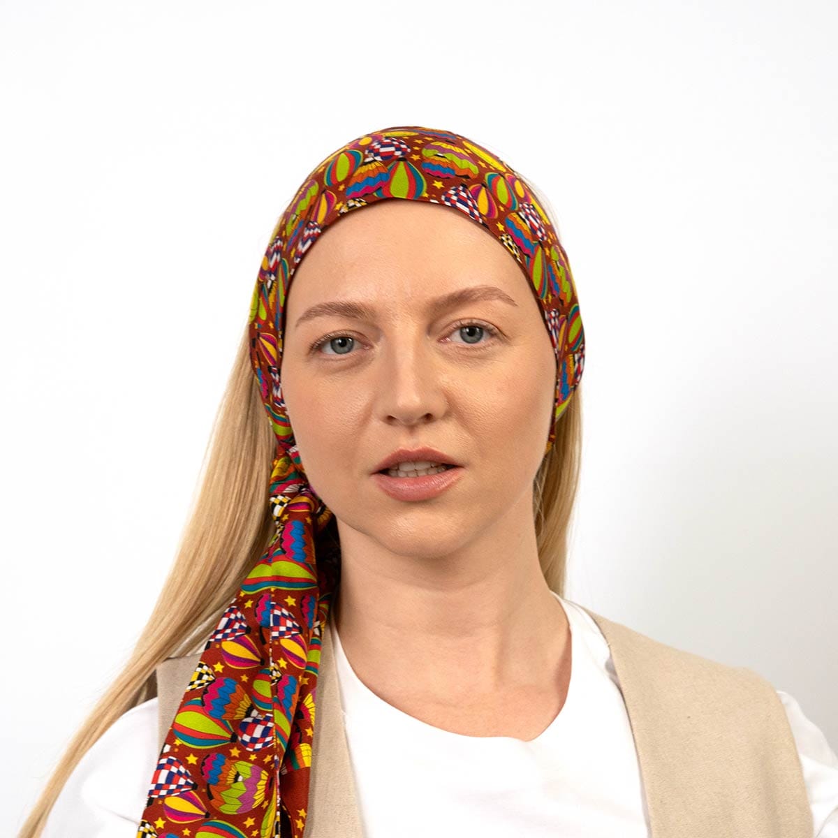 Pañuelo Twilly seda colores pastel estilo romántico